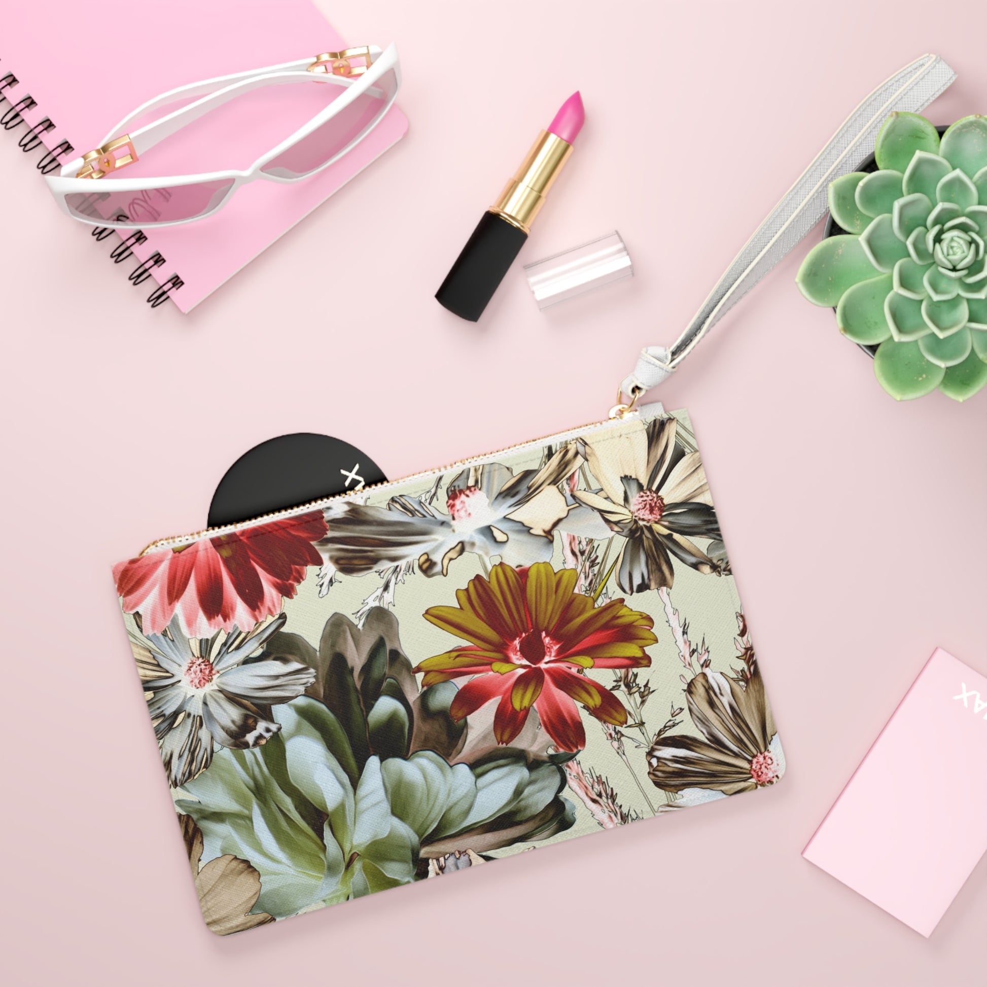 Tropical Floral Clutch